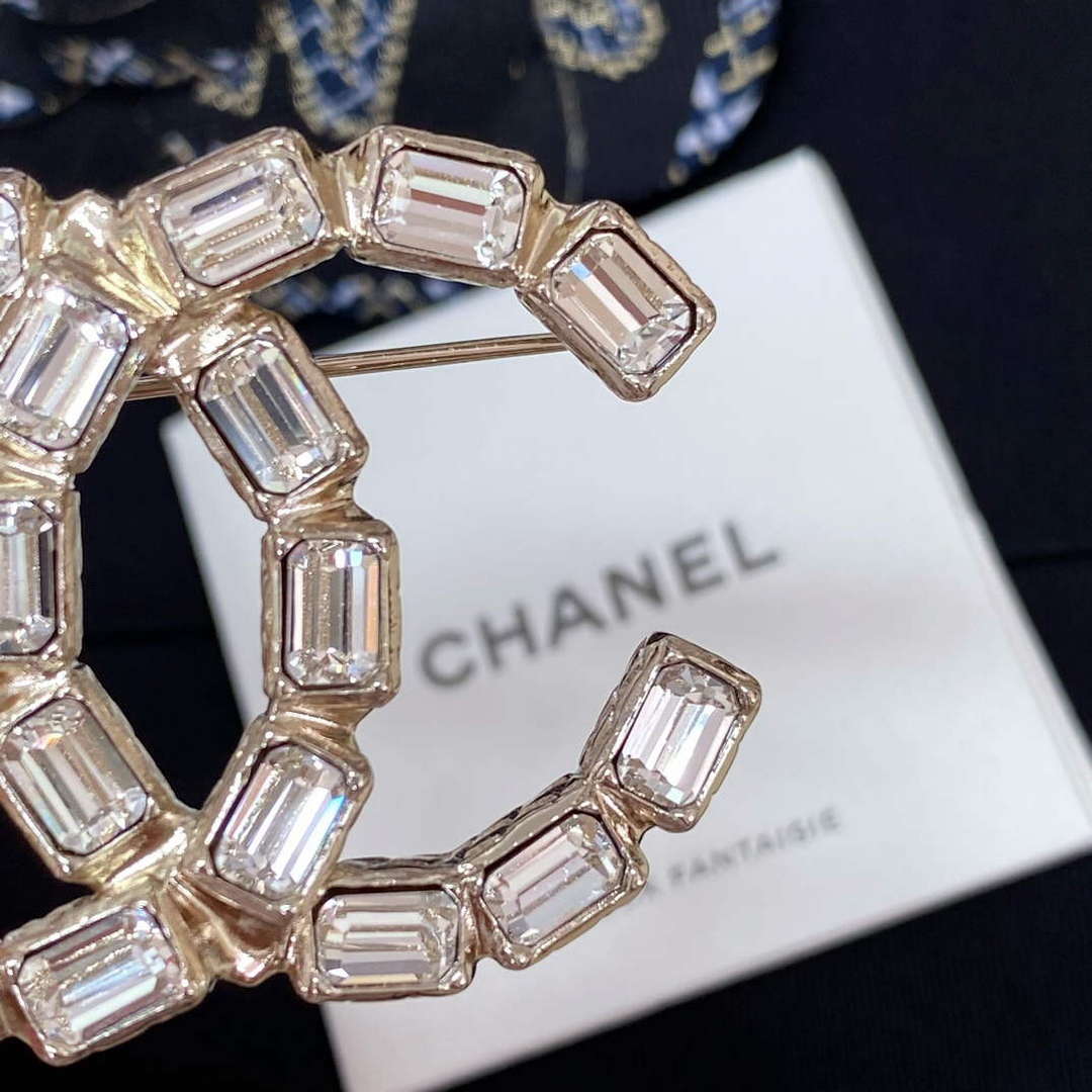 Chanel Brooch Fashion Jewelry CC31856