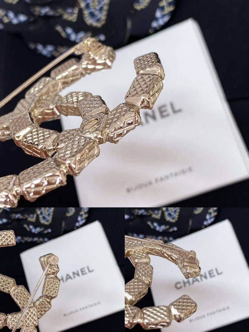 Chanel Brooch Fashion Jewelry CC31856