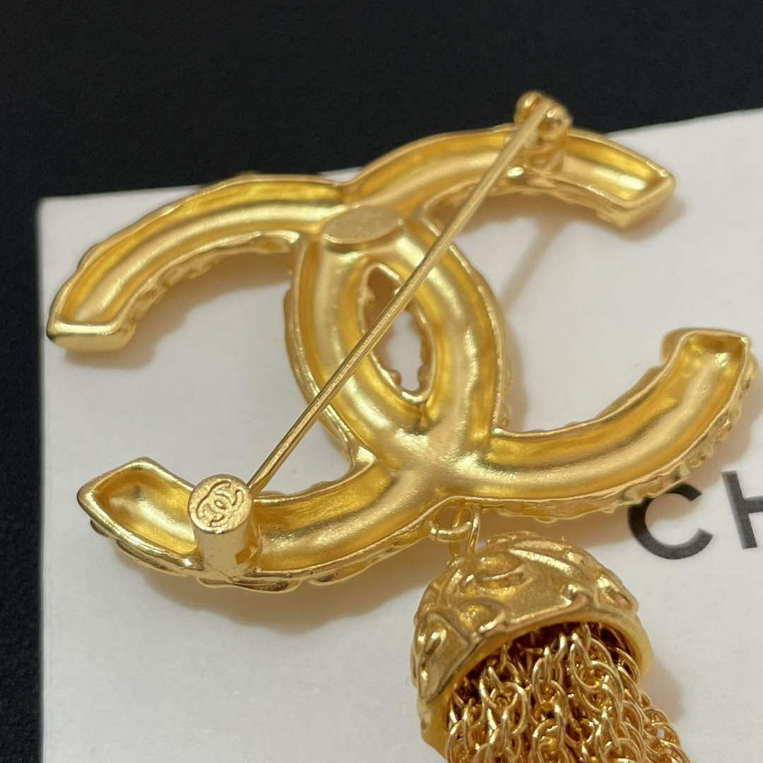 Chanel Brooch Fashion Jewelry CC31858