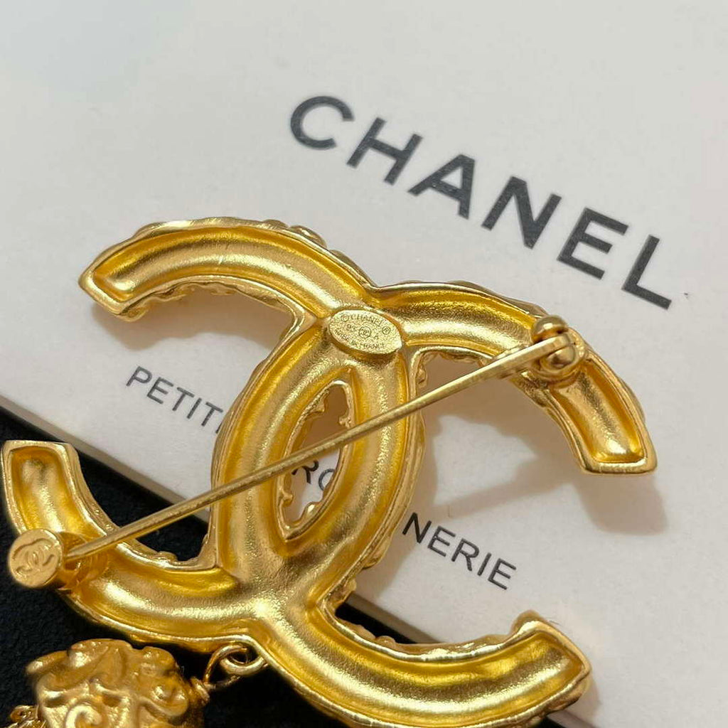 Chanel Brooch Fashion Jewelry CC31858