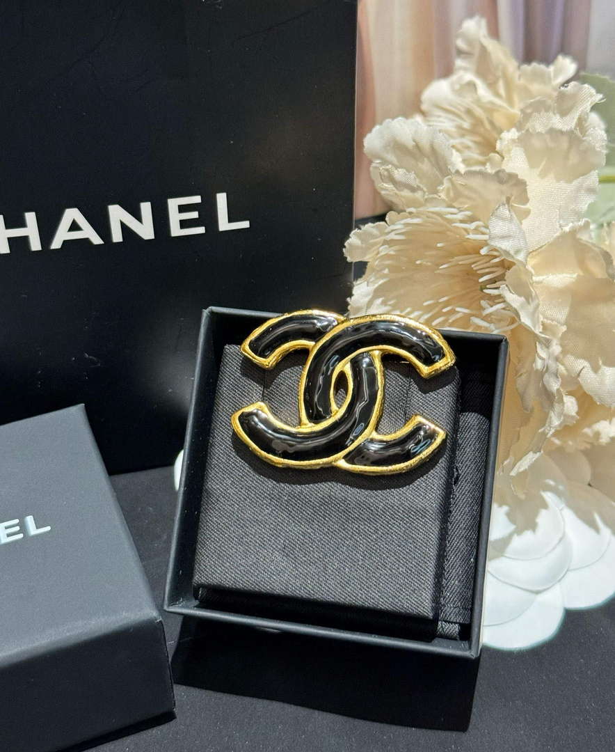 Chanel Brooch Fashion Jewelry CC31861 - Default Title - View 1