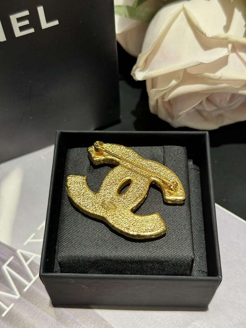 Chanel Brooch Fashion Jewelry CC31861