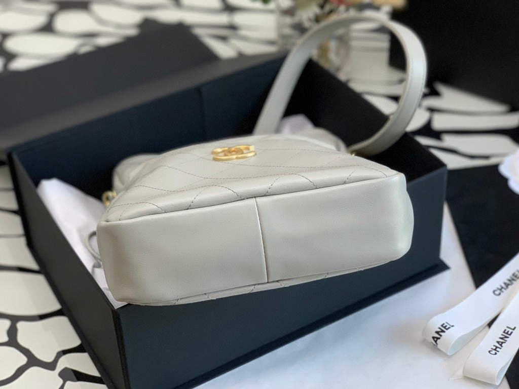 Chanel Bucket Bag 99128 Shoulder bag Gray