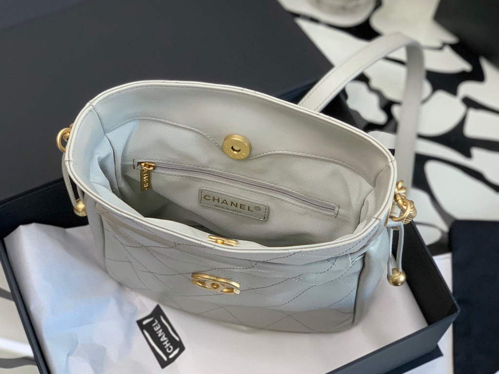 Chanel Bucket Bag 99128 Shoulder bag Gray
