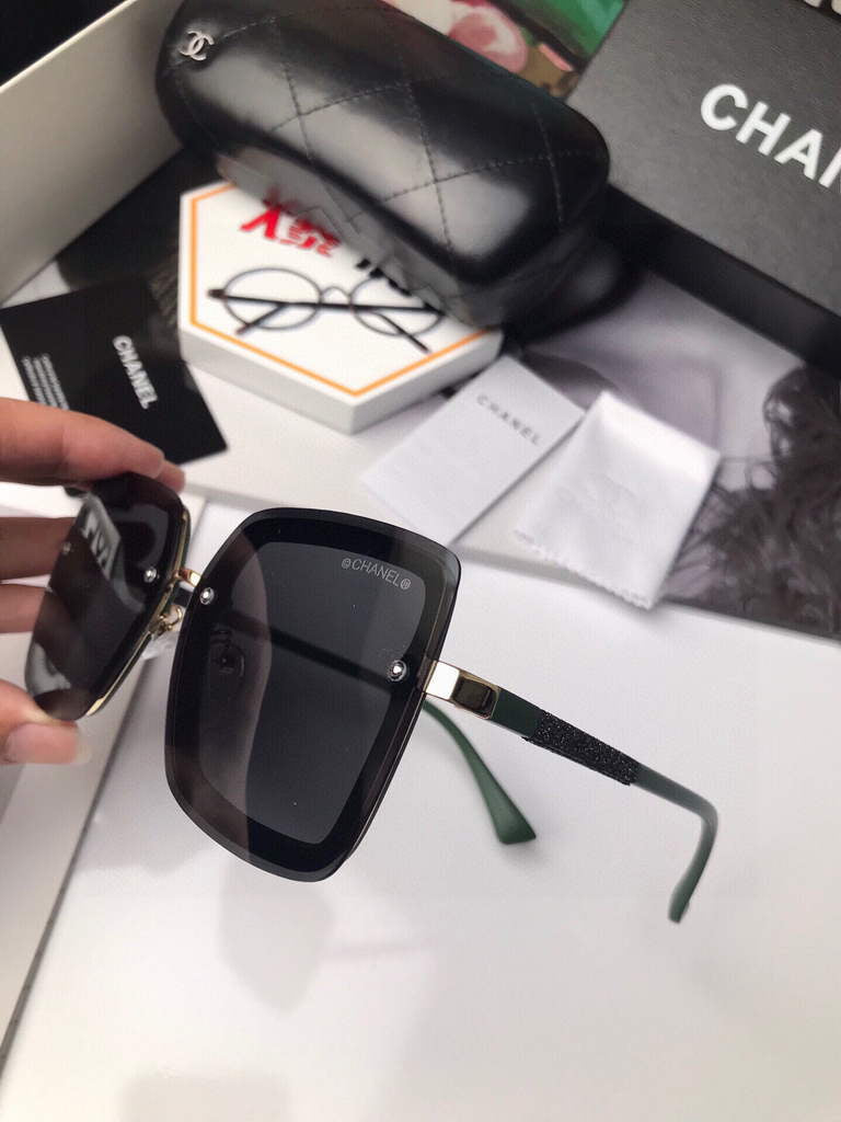 Chanel Cat Eye Sunglasses Chanel Shield Sport Fashion Show 993493