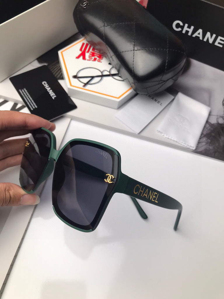 Chanel Cat Eye Sunglasses Chanel Shield Sport Fashion Show 993497