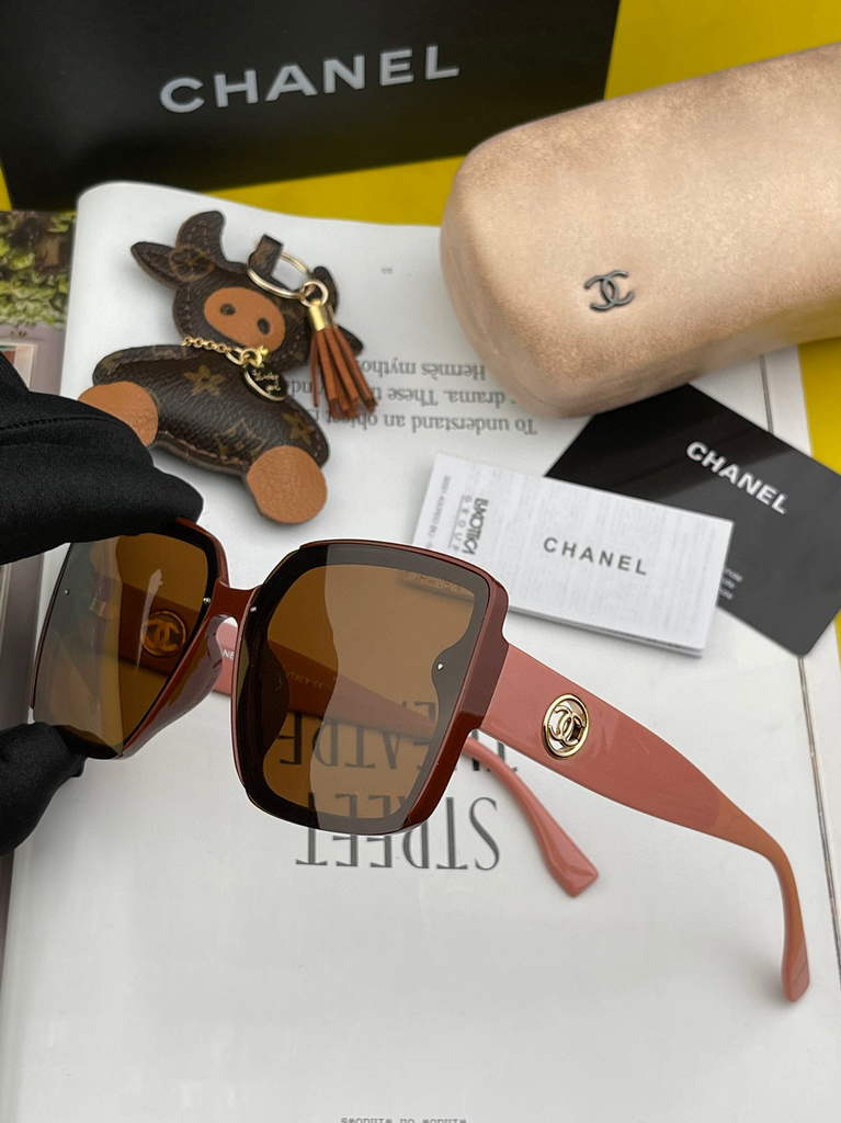 Chanel Cat Eye Sunglasses Chanel Shield Sport Fashion Show 993518