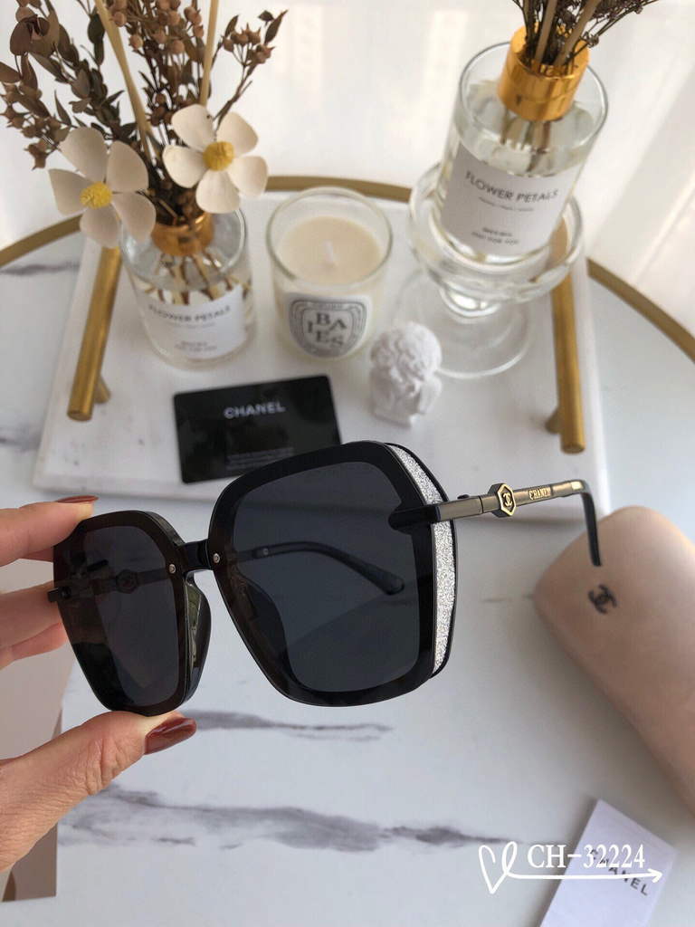 Chanel Cat Eye Sunglasses Chanel Shield Sport Fashion Show 993536