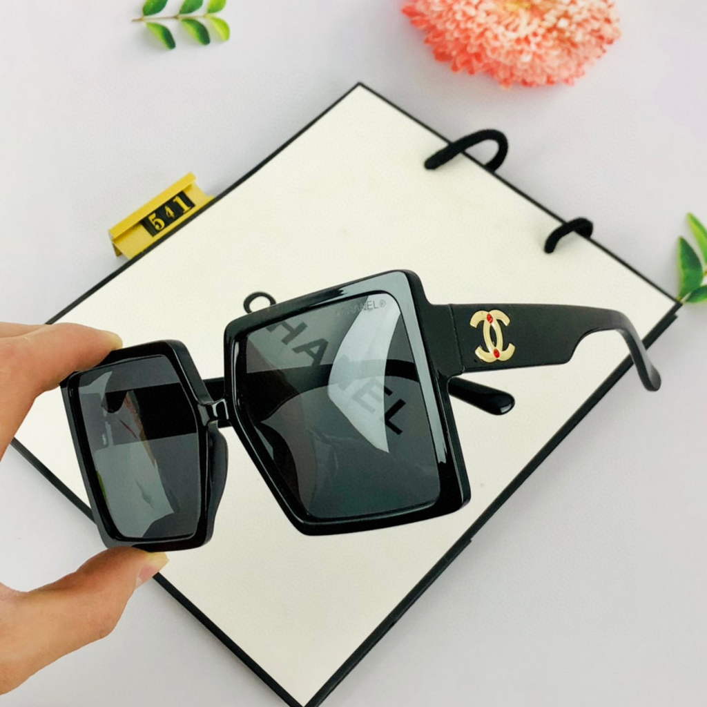 Chanel Cat Eye Sunglasses Chanel Shield Sport Fashion Show 993537