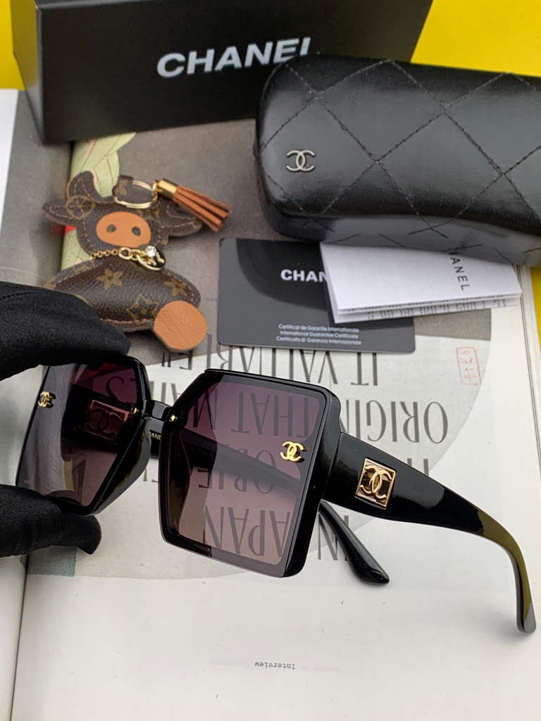 Chanel Cat Eye Sunglasses Chanel Shield Sport Fashion Show 993562