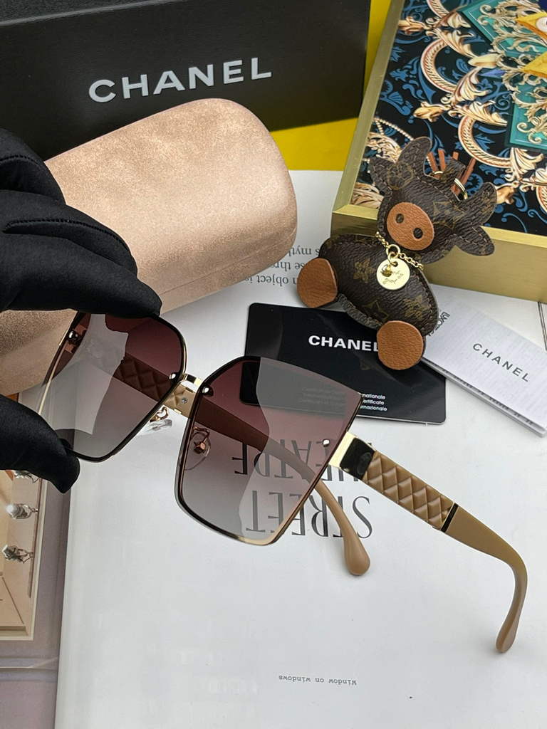 Chanel Cat Eye Sunglasses Chanel Shield Sport Fashion Show 993569