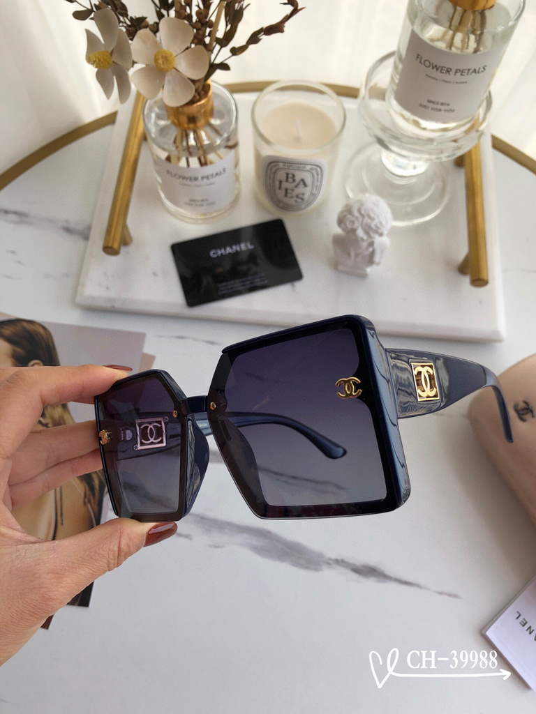 Chanel Cat Eye Sunglasses Chanel Shield Sport Fashion Show 993578