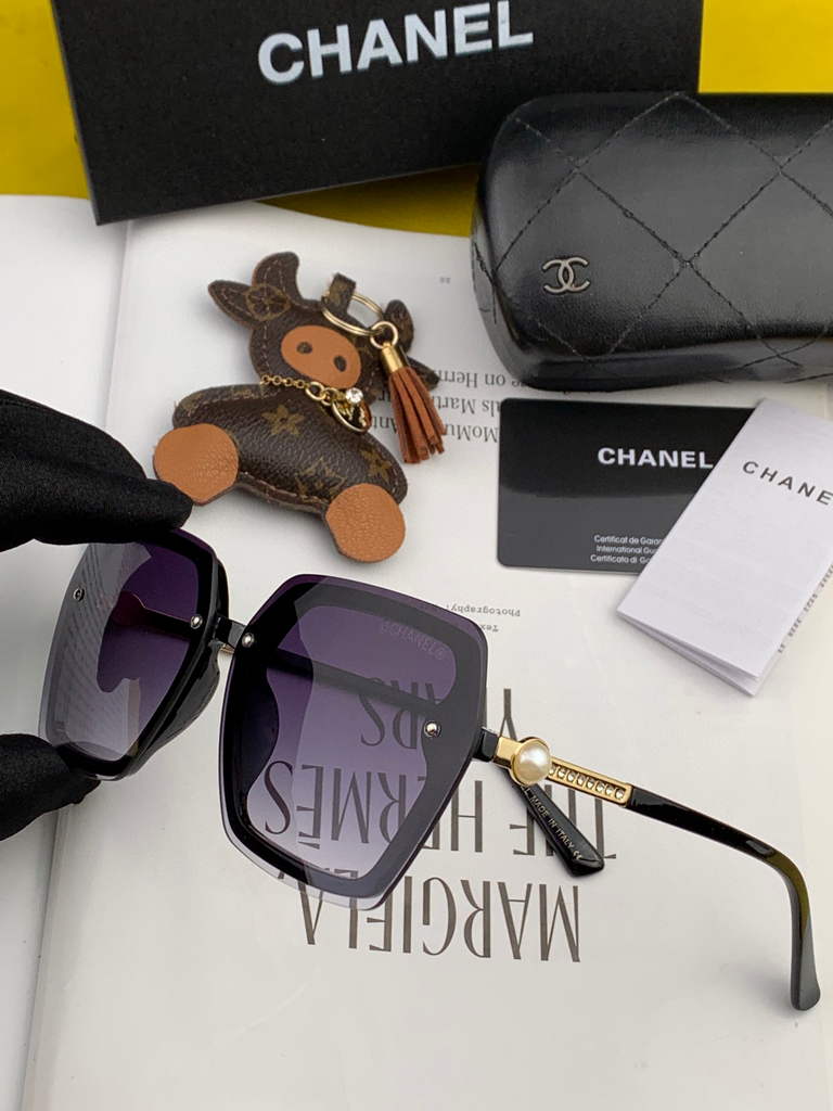 Chanel Cat Eye Sunglasses Chanel Shield Sport Fashion Show 993597