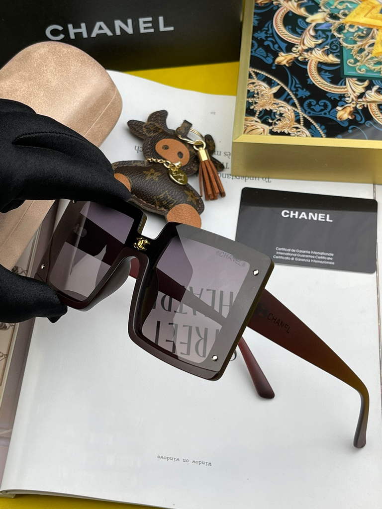 Chanel Cat Eye Sunglasses Chanel Shield Sport Fashion Show 993607