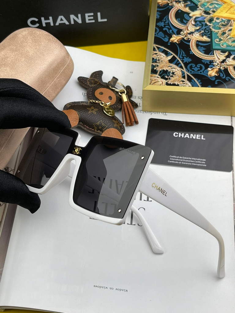 Chanel Cat Eye Sunglasses Chanel Shield Sport Fashion Show 993609