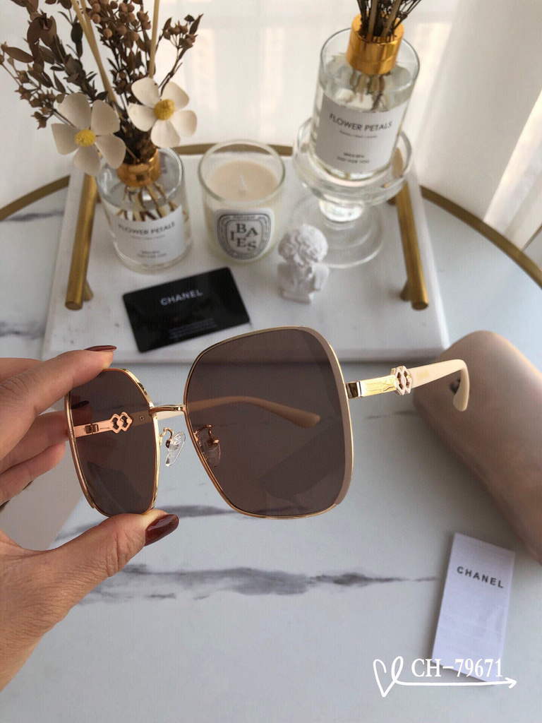 Chanel Cat Eye Sunglasses Chanel Shield Sport Fashion Show 993612