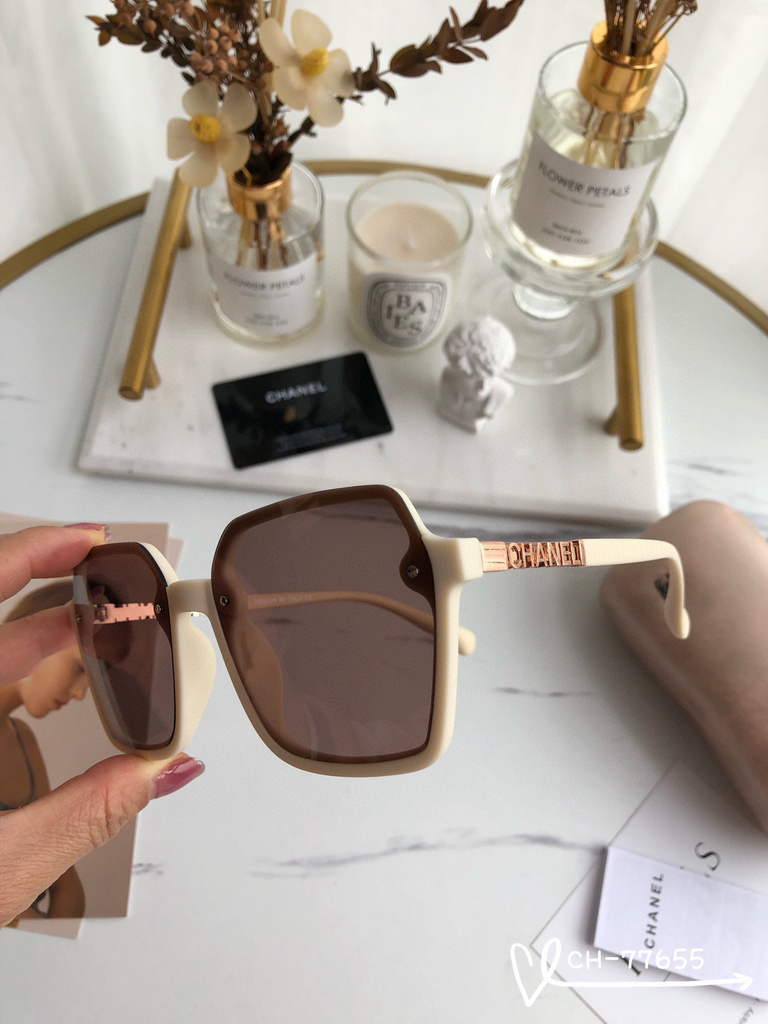 Chanel Cat Eye Sunglasses Chanel Shield Sport Fashion Show 993620