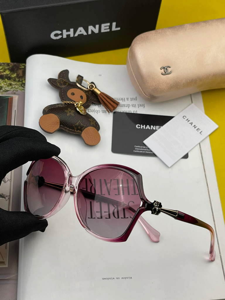 Chanel Cat Eye Sunglasses Chanel Shield Sport Fashion Show 993632