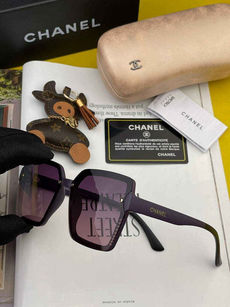 Chanel Cat Eye Sunglasses Chanel Shield Sport Fashion Show 993637