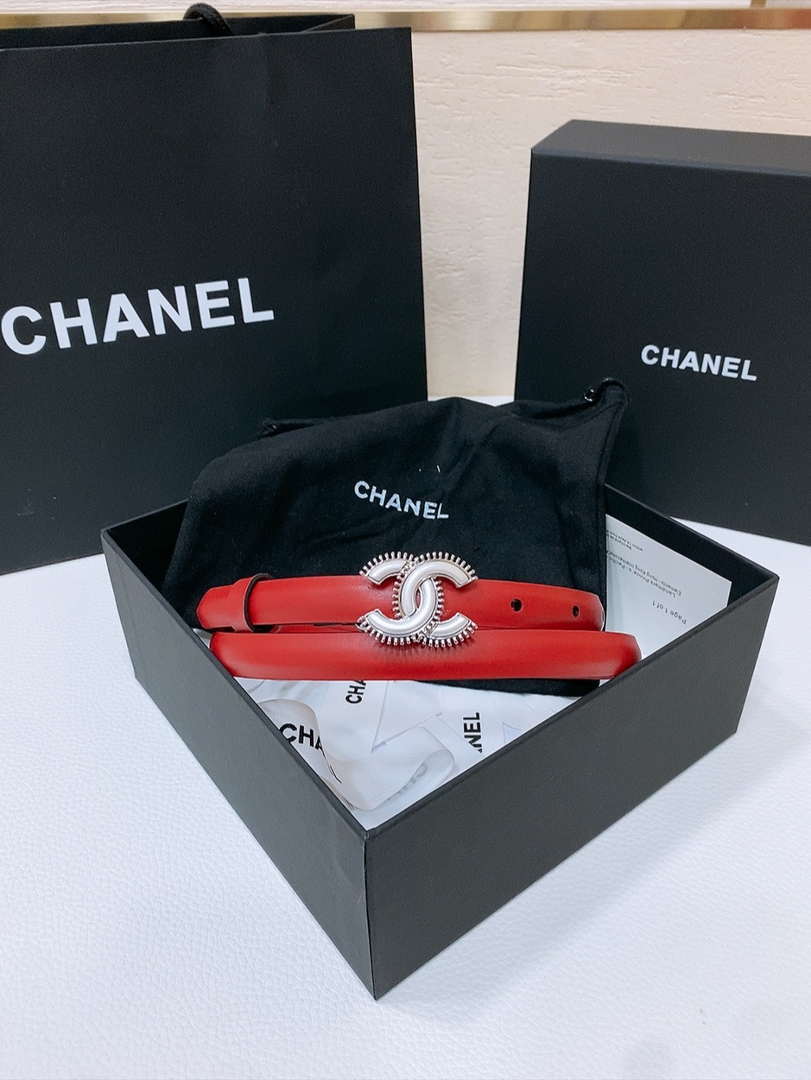 Chanel CC resin white with chain teeth gold and silver logo buckle 1.5cm AA0919