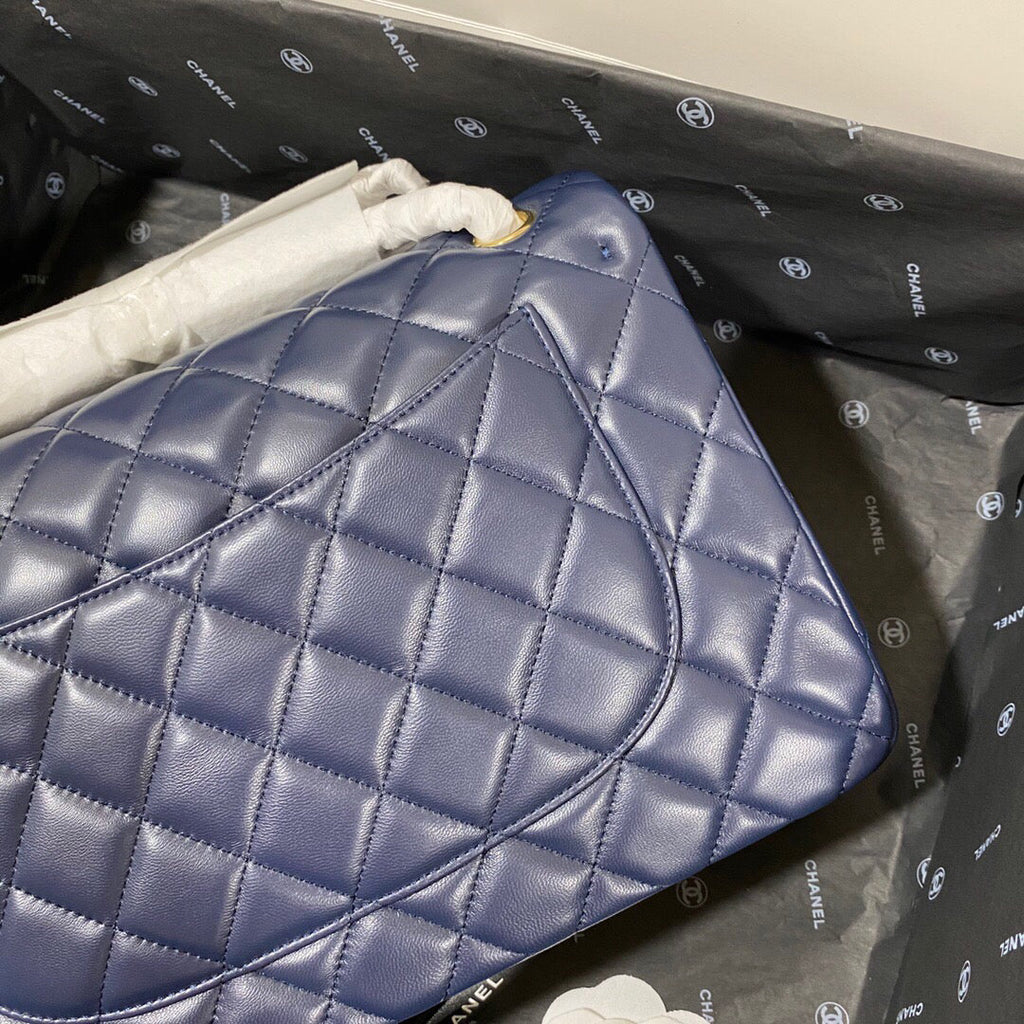 Chanel CF A01113 Classic Flap Bag in Lambskin Navy Blue