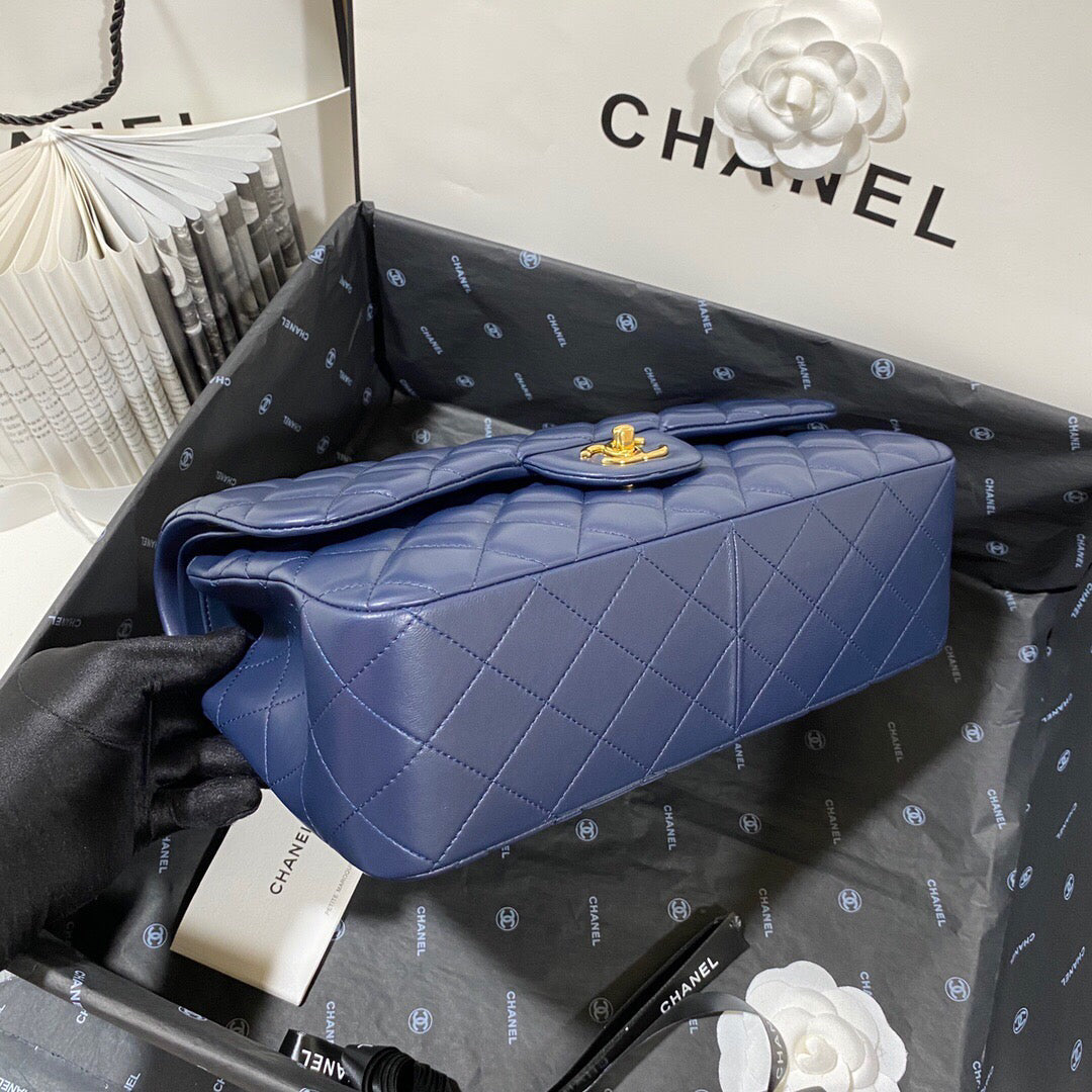 Chanel CF A01113 Classic Flap Bag in Lambskin Navy Blue
