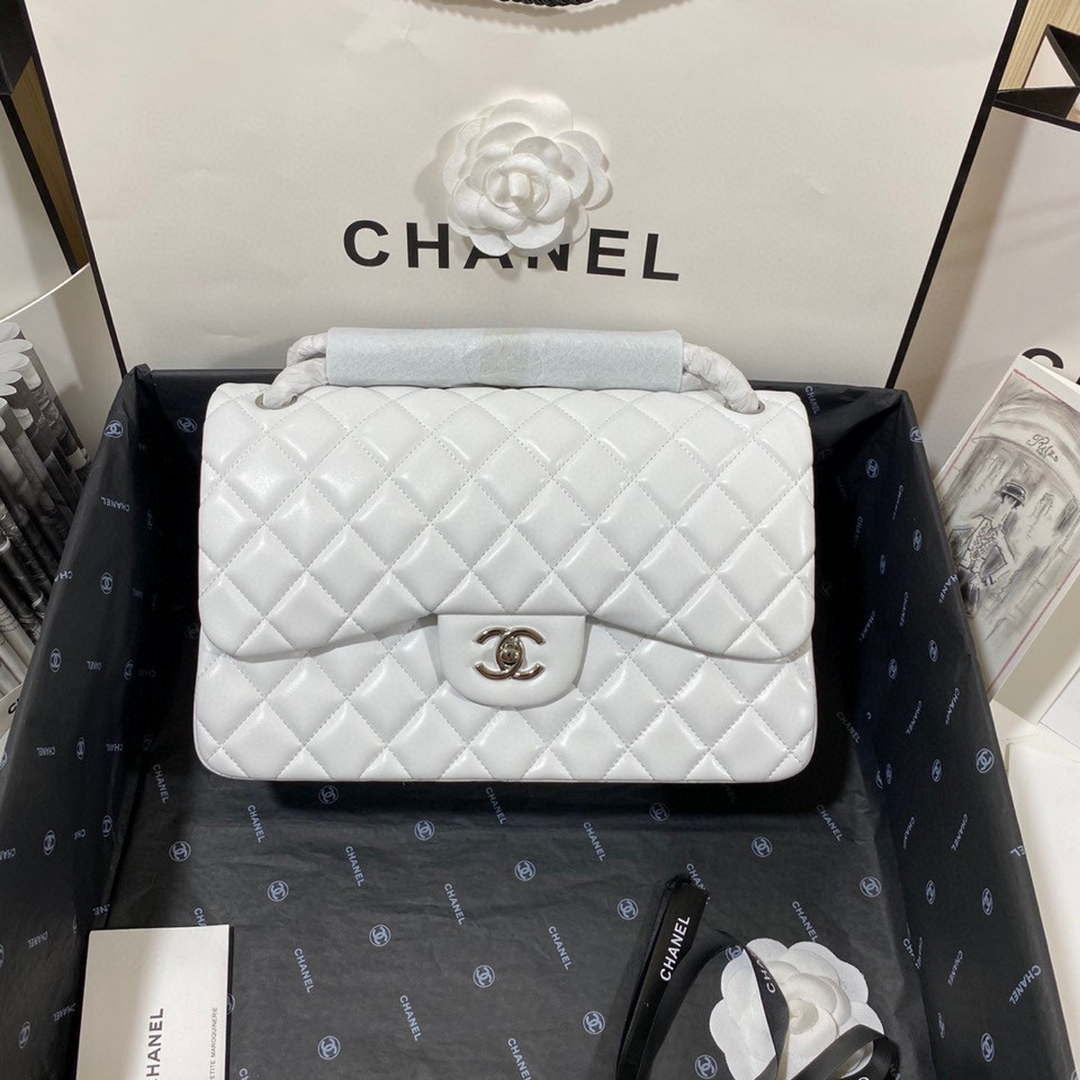 Chanel CF A01113 Classic Flap Bag in White Lambskin Silver - Default Title - View 1