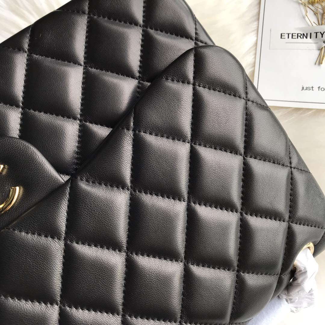 Chanel CF A01113 Jumbo Classic Flap Bag in Black Lambskin Gold - Default Title - View 5
