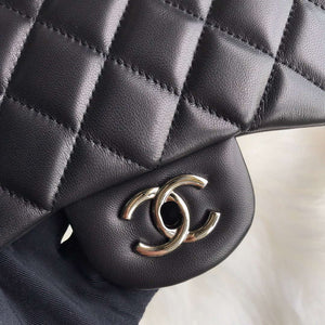 Chanel CF A01113 Jumbo Classic Flap Bag in Black Lambskin Silver - Default Title - View 4