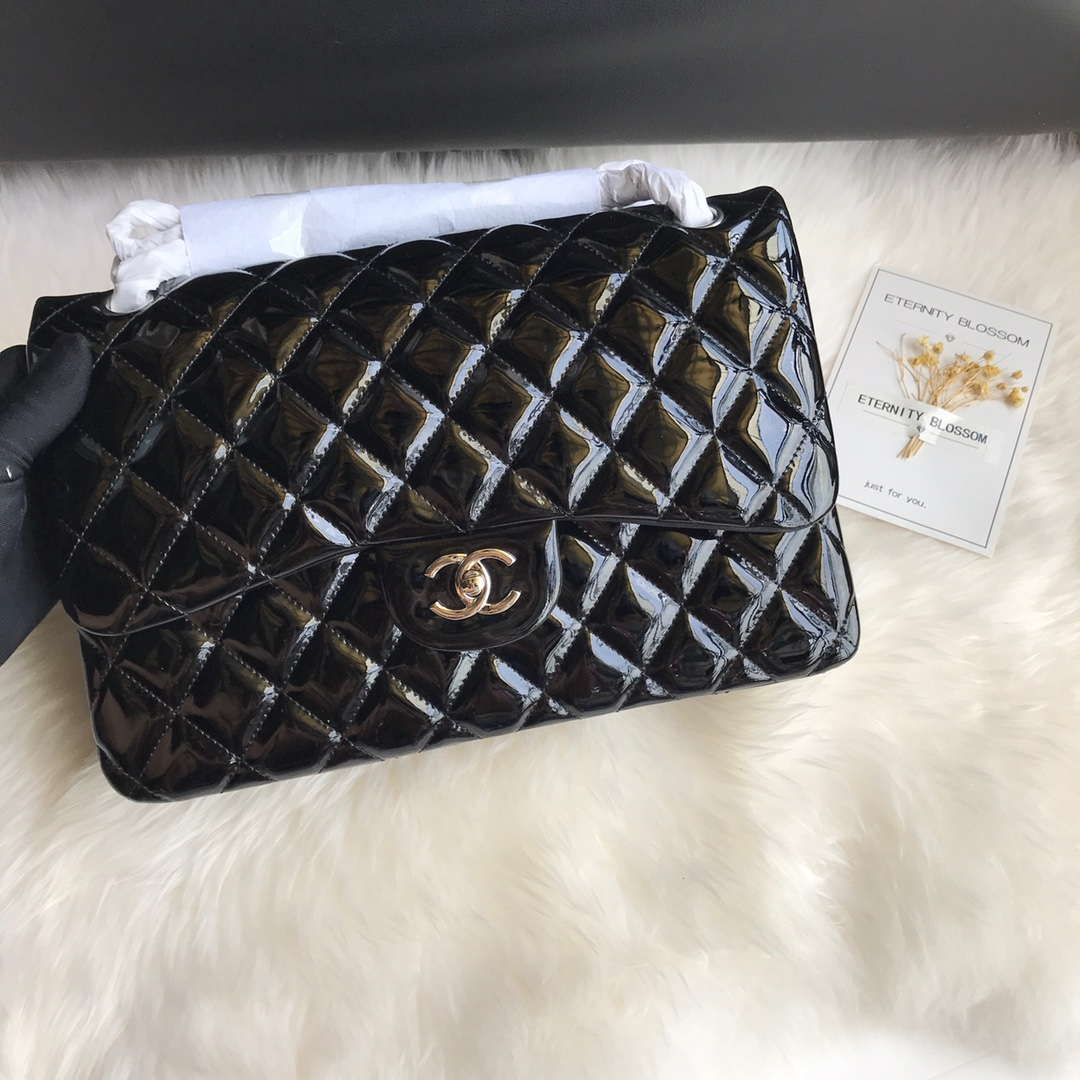 Chanel CF A01113 Jumbo Classic Flap Bag in Black Patent leather Silver