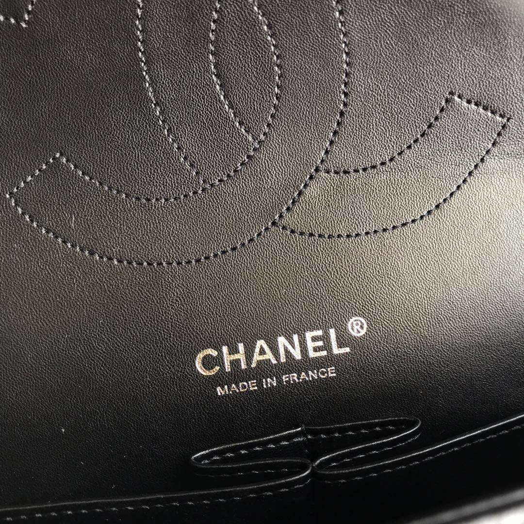 Chanel CF A01113 Jumbo Classic Flap Bag in Black Patent leather Silver - Default Title - View 5