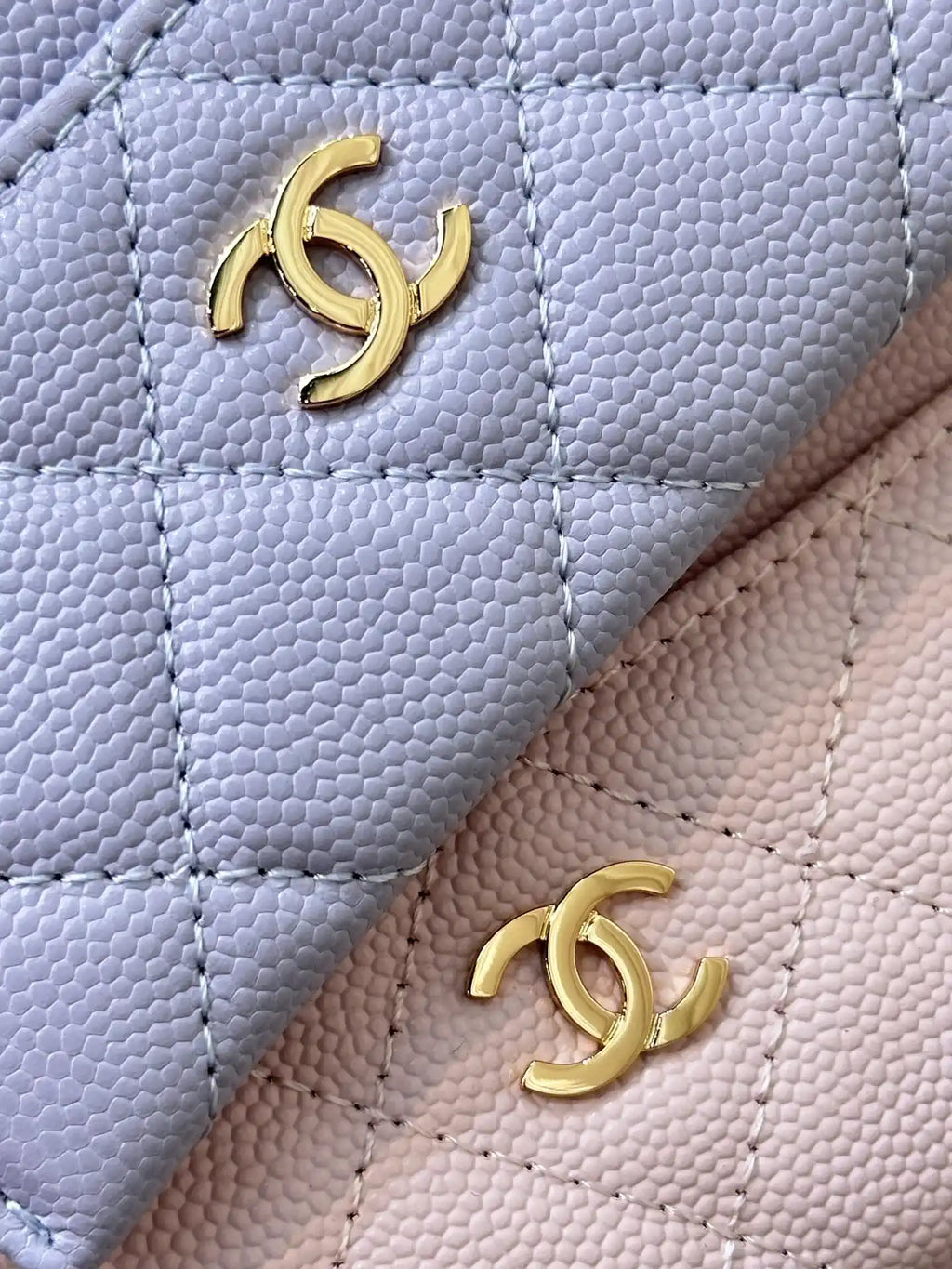 Chanel Classic Card Holder Grained Calfskin & Gold AP4472
