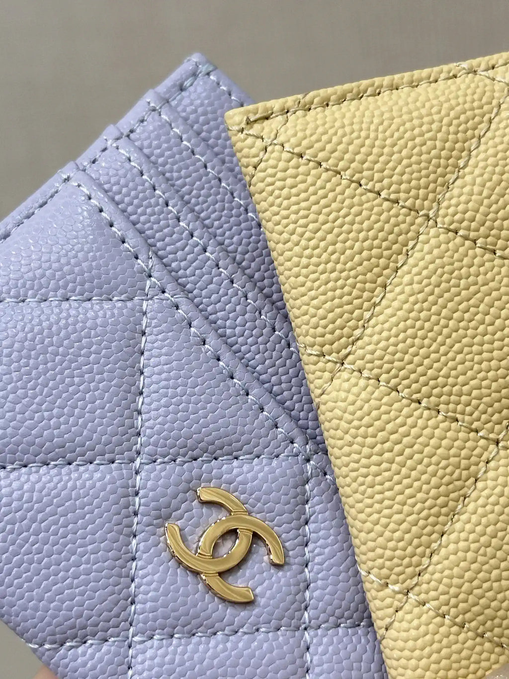 Chanel Classic Card Holder Grained Calfskin & Gold AP4472