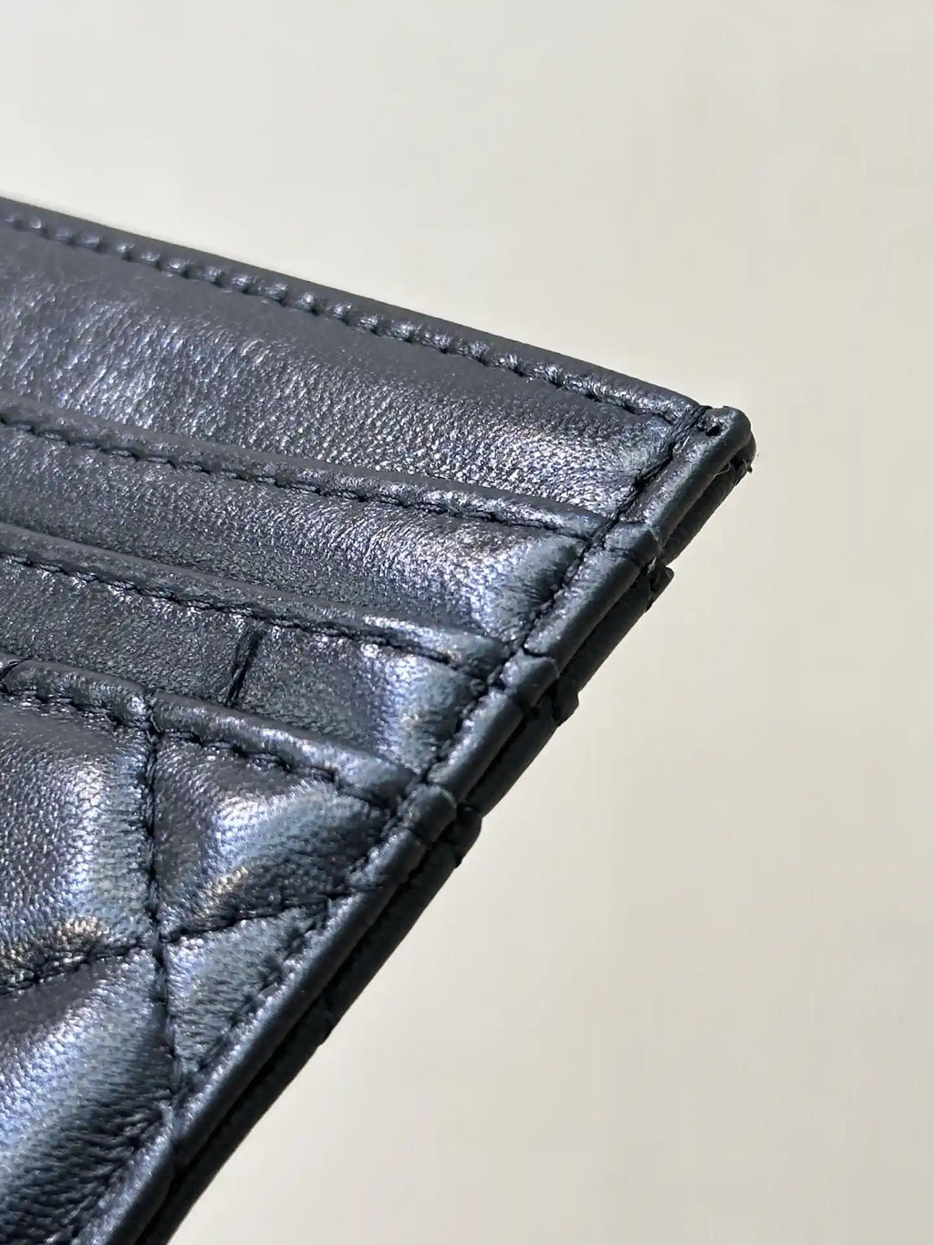 Chanel Classic Card Holder Lambskin AP4472