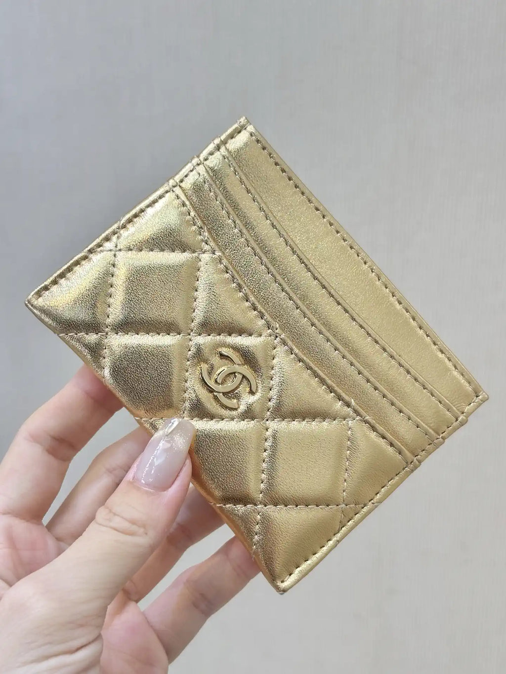 Chanel Classic Card Holder Lambskin AP4472