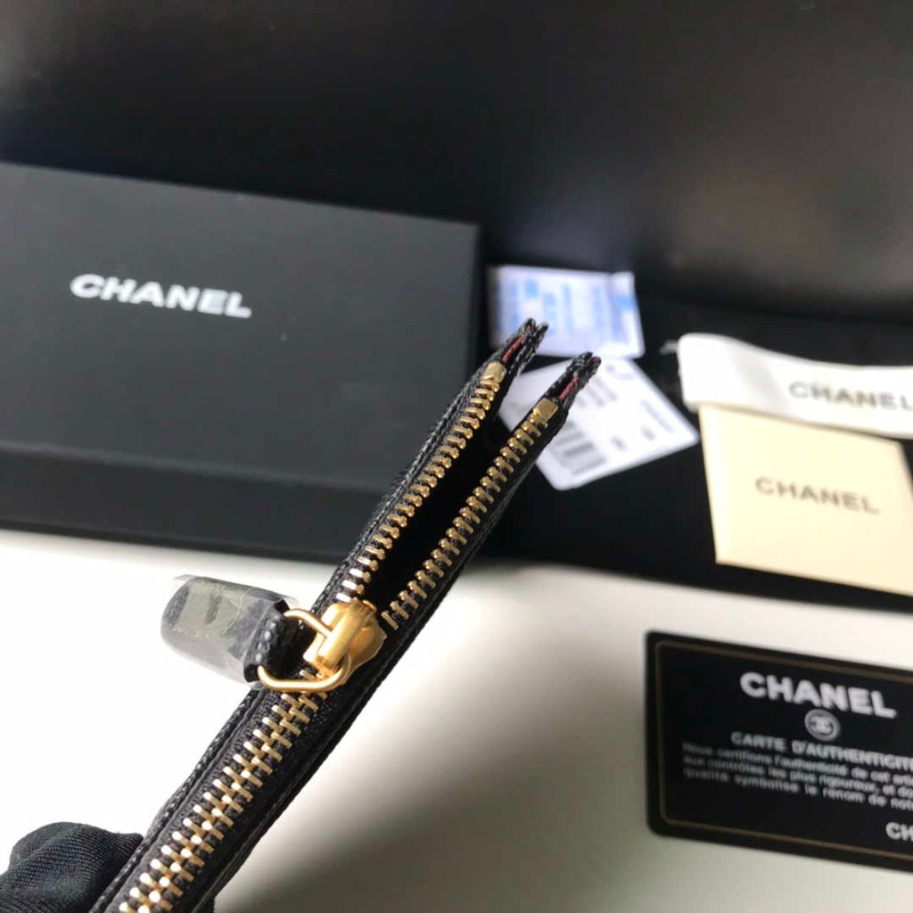 Chanel Classic Card Holder Zipper Grained shiny calfskin A31510 Black Gold