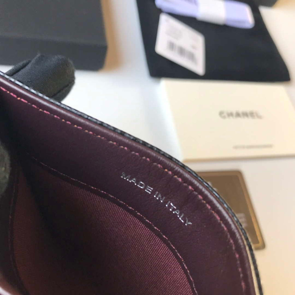 Chanel Classic Card Holder Zipper Grained shiny calfskin A31510 Black Silver