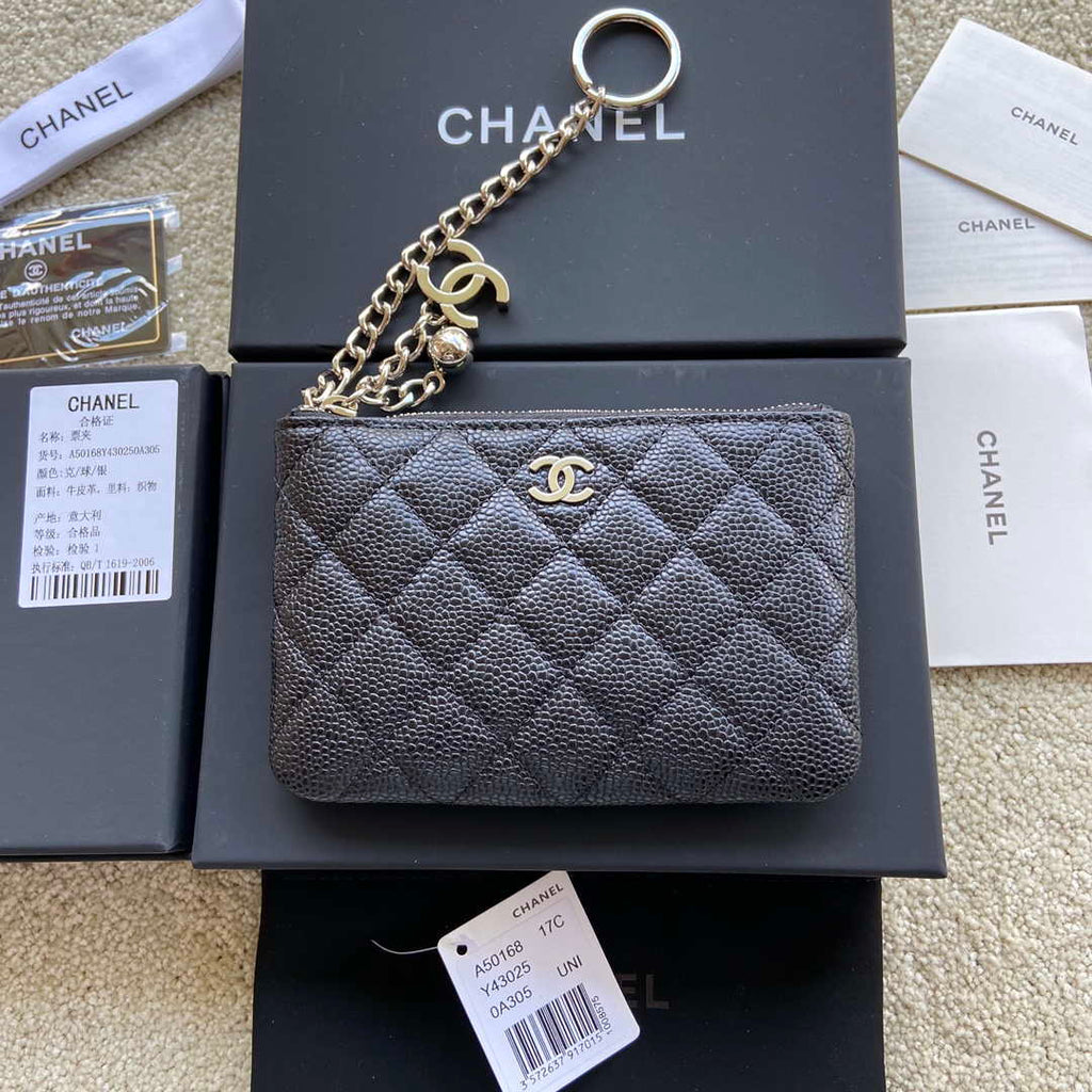 Chanel Classic Card Holder Zipper Grained shiny Calfskin A50168 Black Gold