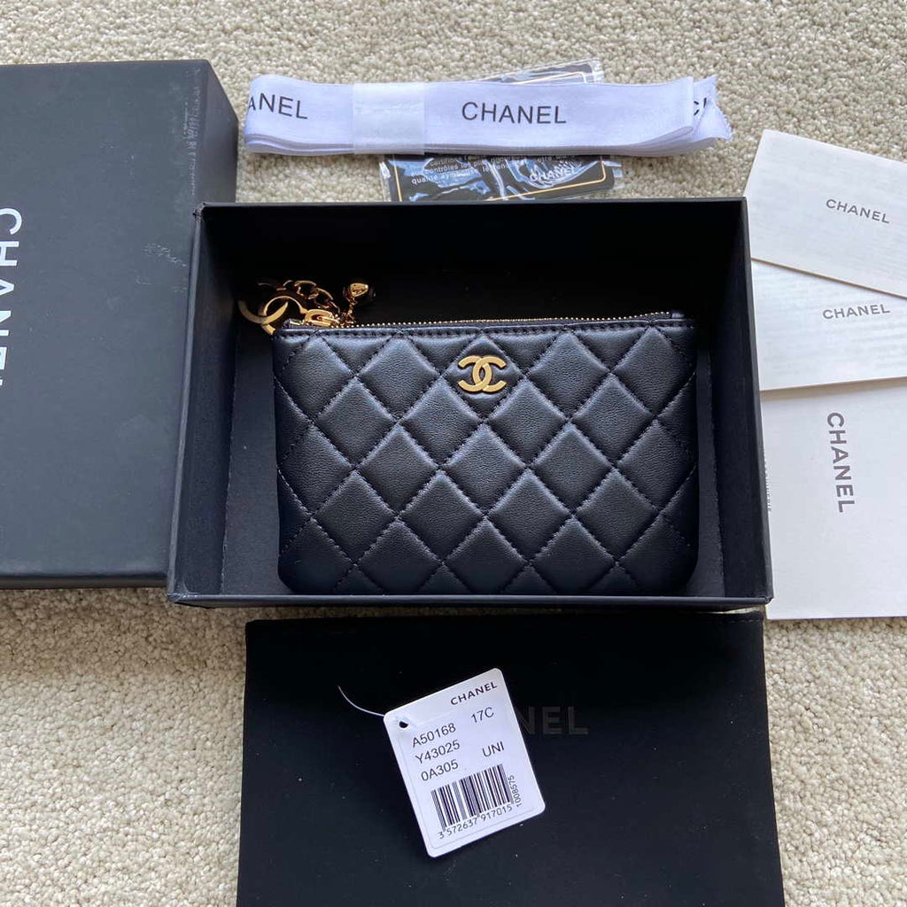 Chanel Classic Card Holder Zipper Lambskin A50168 Black Gold