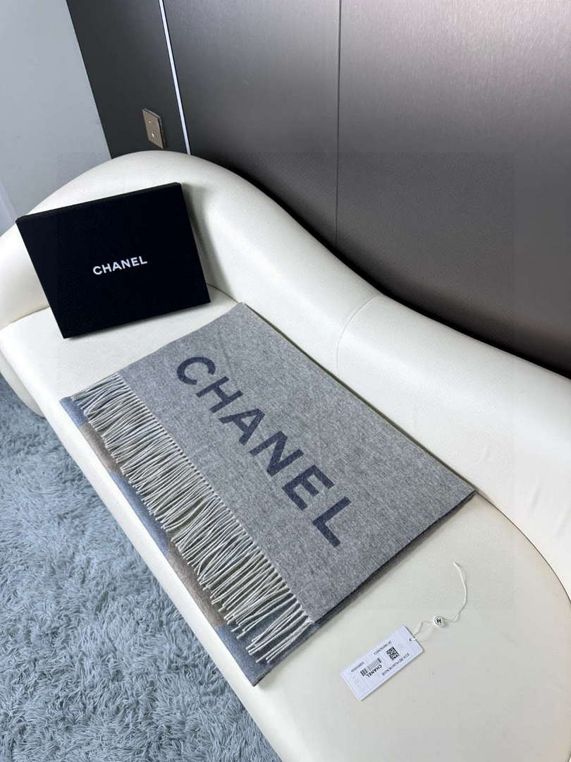 Chanel Classic Scarf Designer Scarf C88731