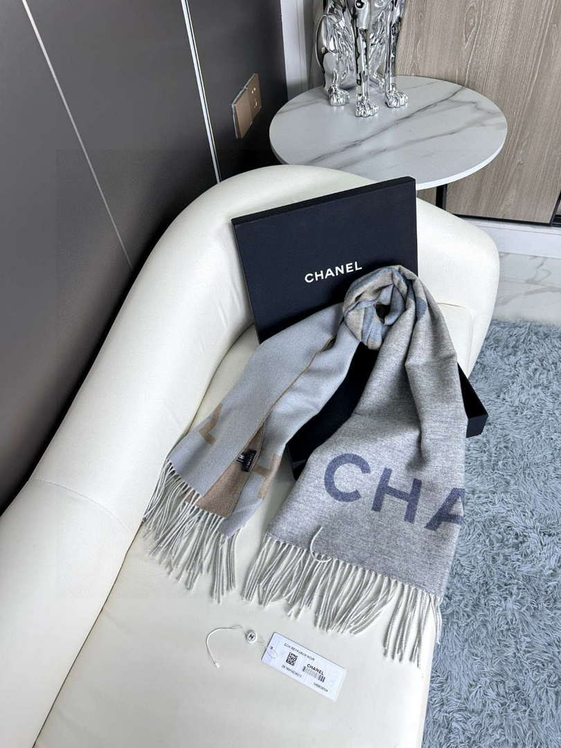 Chanel Classic Scarf Designer Scarf C88731