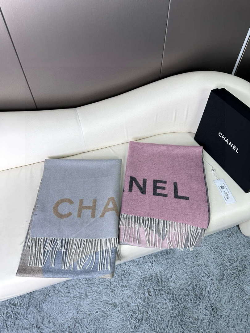 Chanel Classic Scarf Designer Scarf C88731