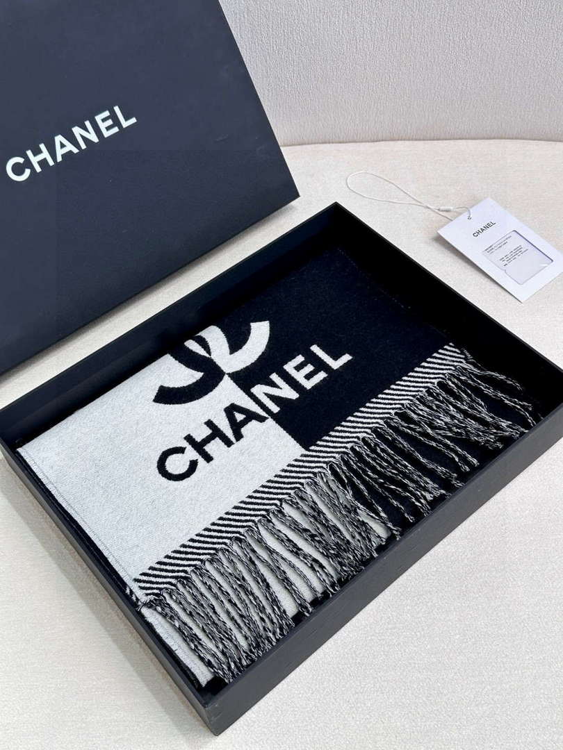 Chanel Classic Scarf Designer Scarf C88732