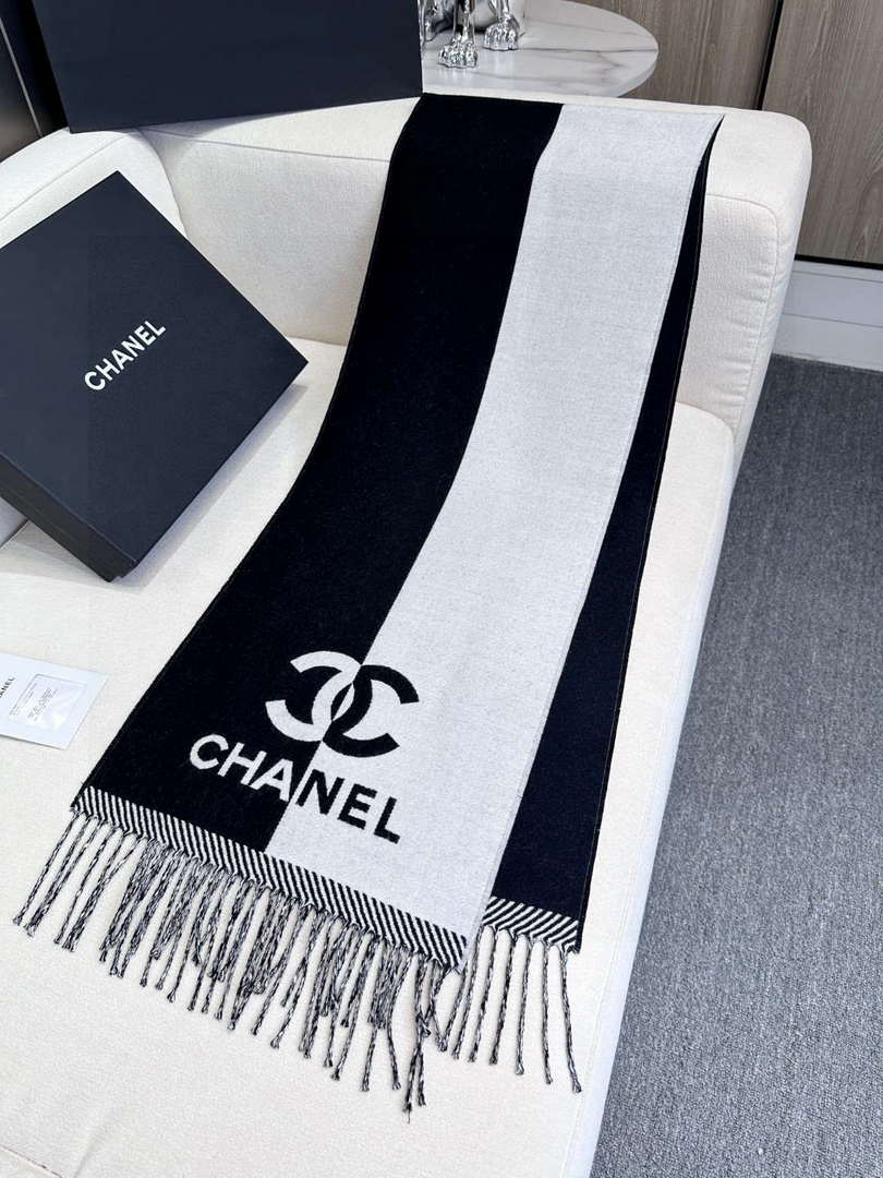 Chanel Classic Scarf Designer Scarf C88732