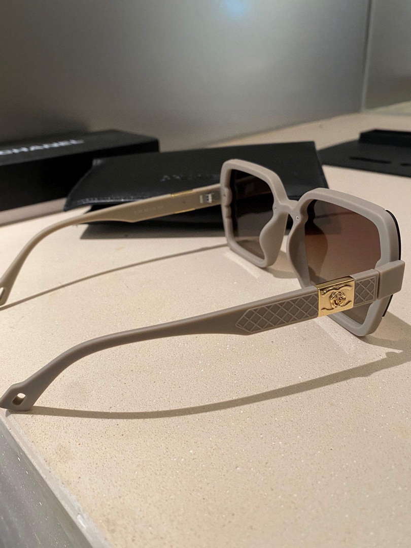 Chanel Classic Sunglasses C83174
