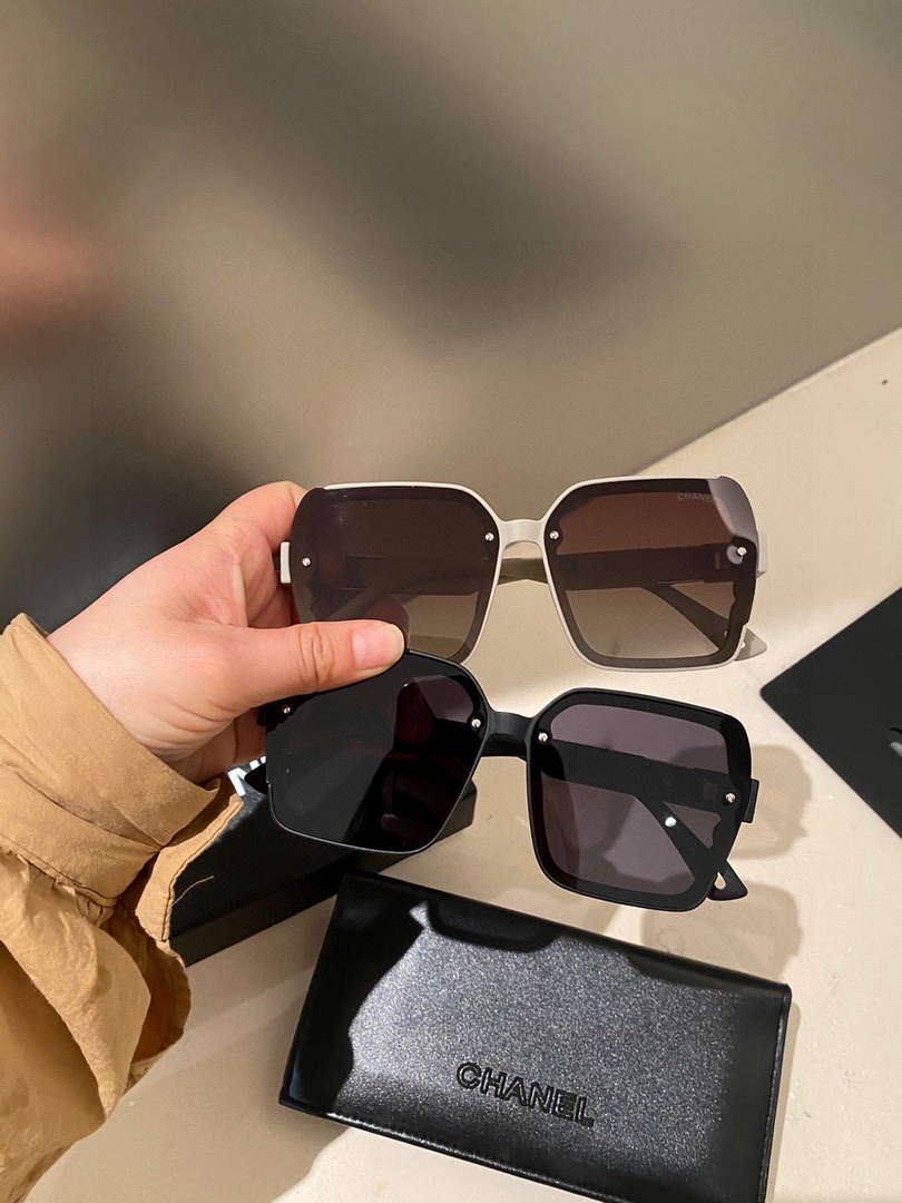 Chanel Classic Sunglasses C83173 - Default Title - View 4