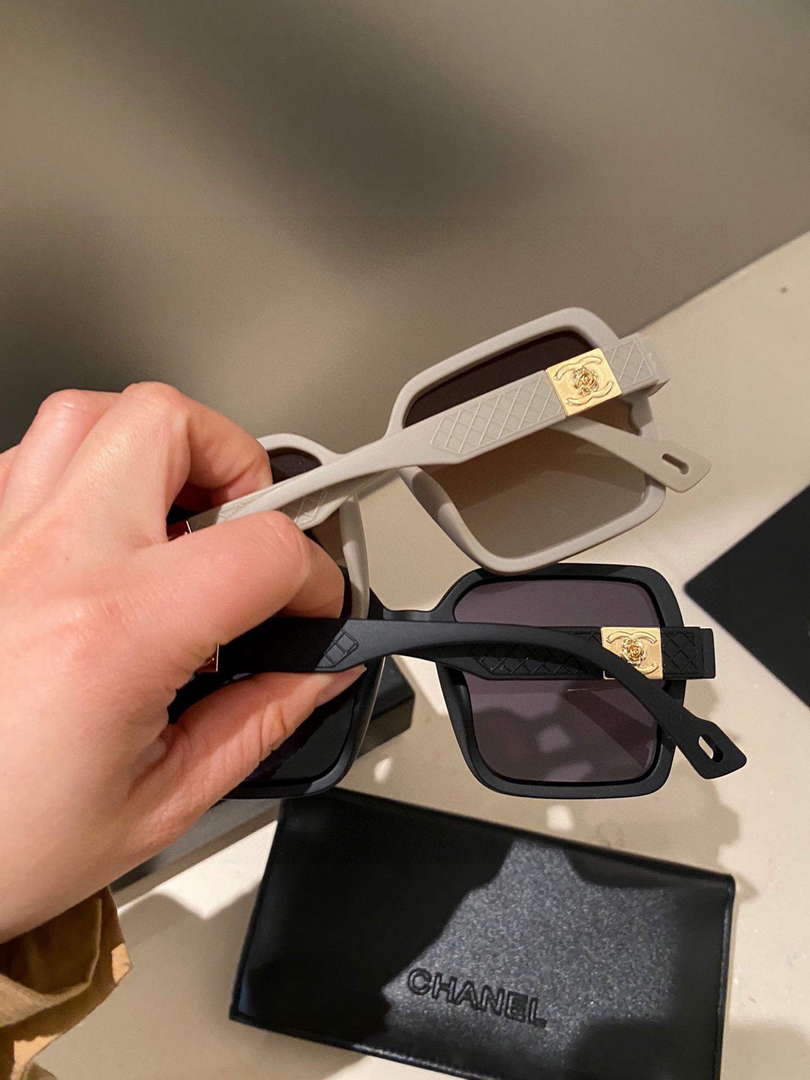 Chanel Classic Sunglasses C83173