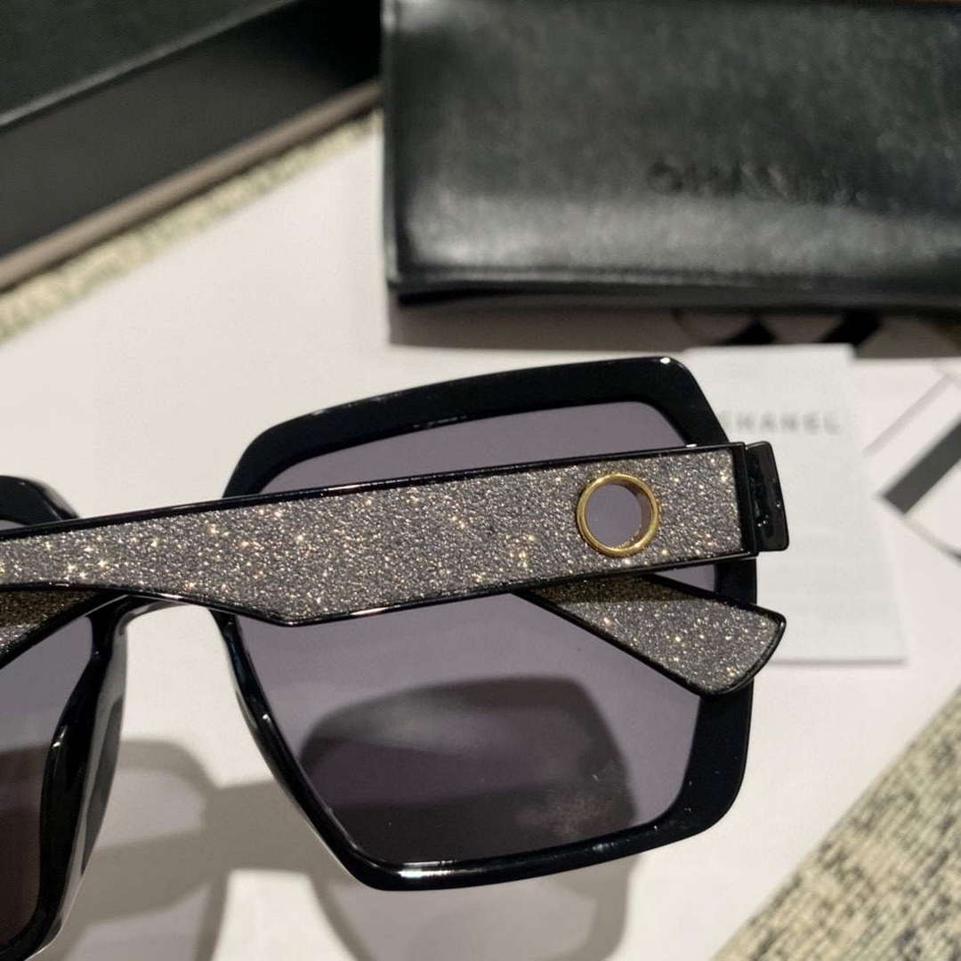 Chanel Classic Sunglasses C83175