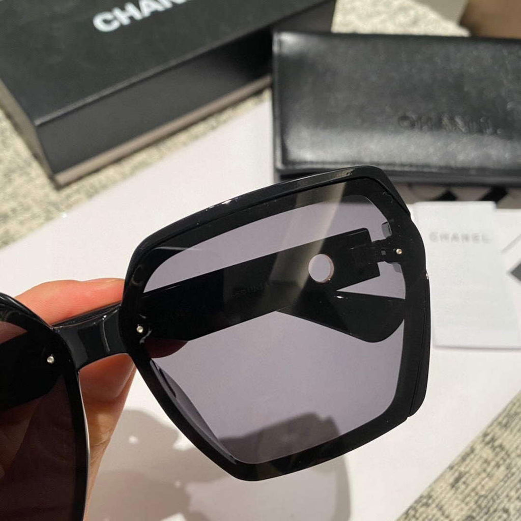Chanel Classic Sunglasses C83175