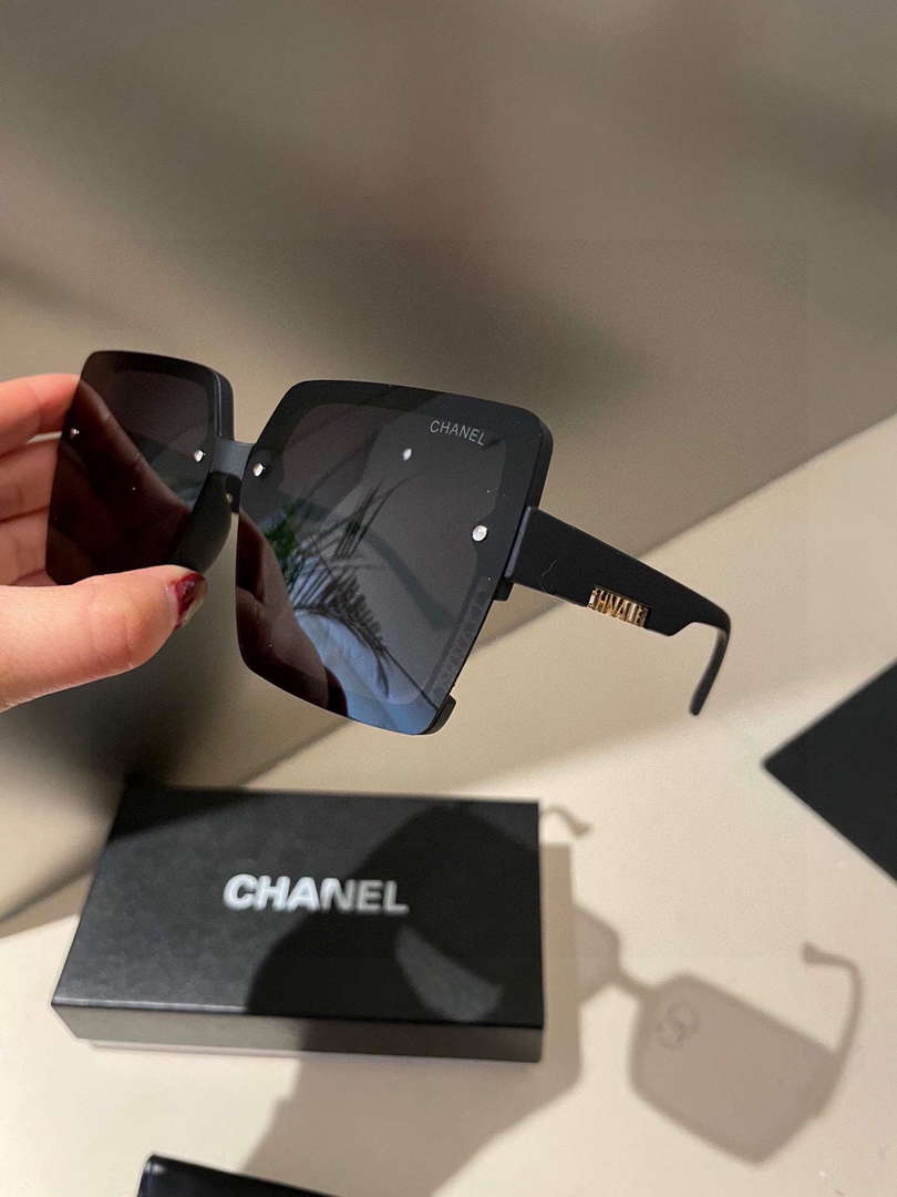 Chanel Classic Sunglasses C83177